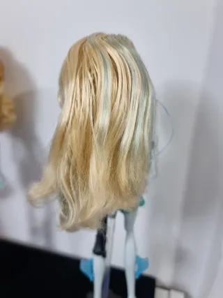 Monster High Lagoona Blue school's