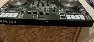 Controller Native Instruments S3