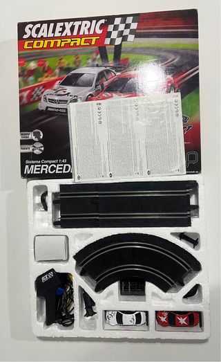 Scalextric Compact Mercedes Cup 4 circuitos