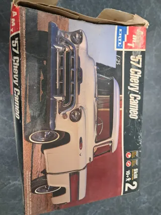 Maqueta AMT 57 Chevy Cameo 1:25