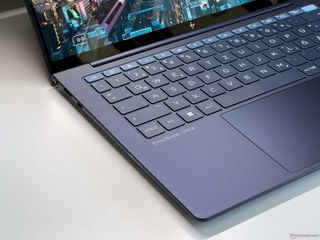 HP EliteBook Ultra G1i AI U7 258V - TACTIL - NUEVO