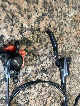 Frenos Shimano MT200 Hidráulicos