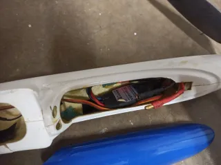 Avión Aeromodelismo Astra Planeador Amarillo