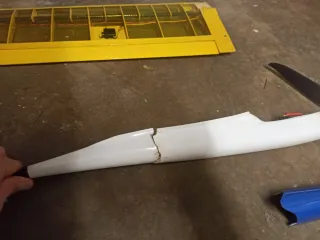 Avión Aeromodelismo Astra Planeador Amarillo