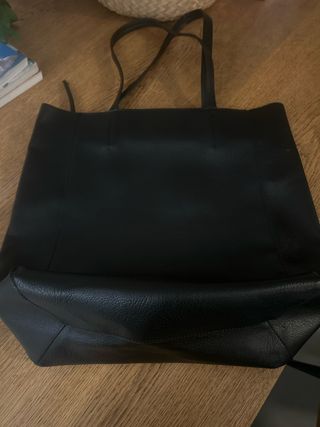Bolso negro Stradivarius sin usar