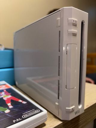 Nintendo Wii + 3 Giochi