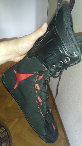 Botas de Snow Atomic Talla 39 Nuevas