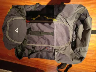 Mochila Montaña Quechua 70L