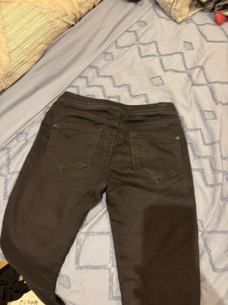 Pantalones pitillo negros