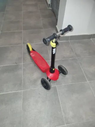 Patinete 3 Ruedas Rojo/Negro Decathlon