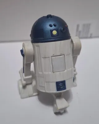 R2D2 STAR WARS con cable de arrastre. Hasbro 2008