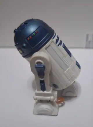 R2D2 STAR WARS con cable de arrastre. Hasbro 2008