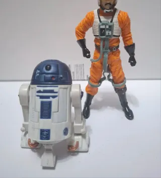 R2D2 STAR WARS con cable de arrastre. Hasbro 2008