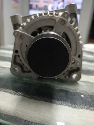 Alternador Chrysler CGB-13074 12V 160A