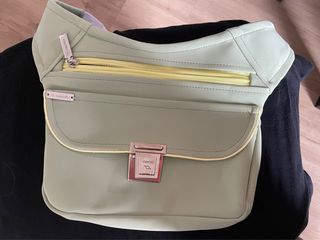 Riñonera Caomka verde y amarilla