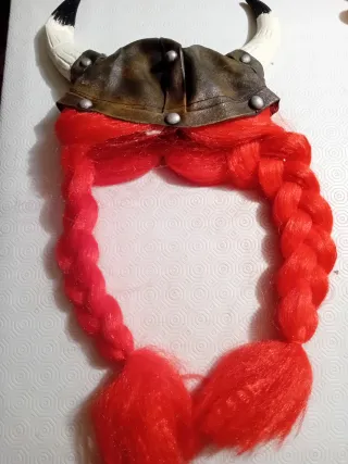 Disfraz Vikingo con Trenzas Rojas