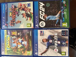 PS4 (PlayStation 4) con 3 mandos