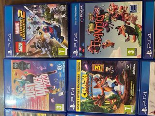 PS4 (PlayStation 4) con 3 mandos