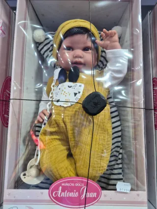 Muñeca Antonio Juan