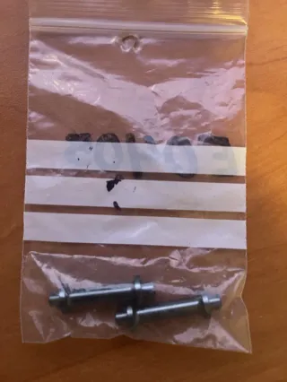 PIEZAS METALICAS SOPORTE ALERON MBX6/7/7R MUGEN