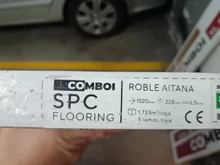 Suelo vinílico SPC XL Sincro COMBOI