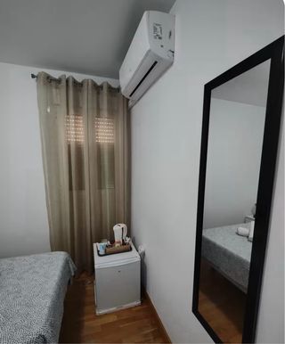 Alquilo habitación en Malaga por noche o meses