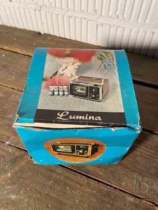 RADIO TRANSISTOR LUMINA. TELE MINIATURA. VINTAGE