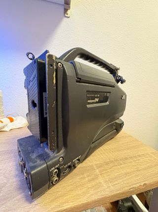 JVC GY-DV5100 Cámara Profesional DV