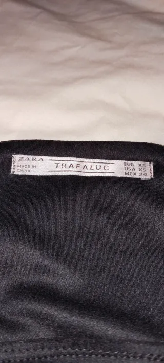 Top Zara Ante Negro Flecos Talla XS