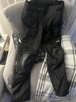 Chaqueta y Pantalón Alpinestars