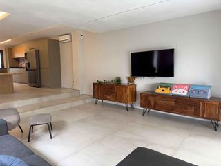 Casa adosada en venta en Mas Milà en Olivella