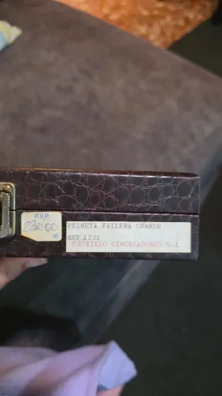 Traje de fallera verde y blanco