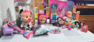 Clínica Veterinaria Barbie y muñecos