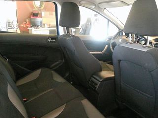 Peugeot 308 2010