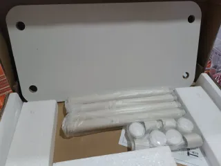 Mesita auxiliar rectangular con ruedas