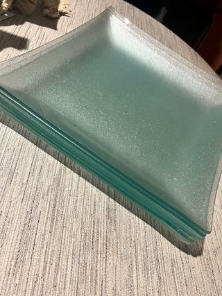 Juego de 6 platos cuadrados de vidrio