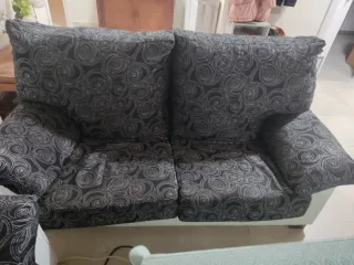 Sofá de tela y acrílico negro y blanco