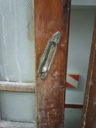 Puertas de madera con cristal