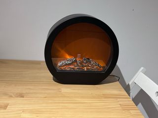 Mini chimenea eléctrica decorativa (no da calor)