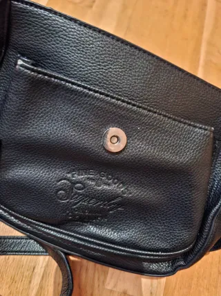 Bolso Negro Superdry