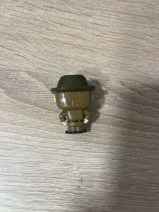 Funko Pop Hopper Stranger Things Kinder Joy