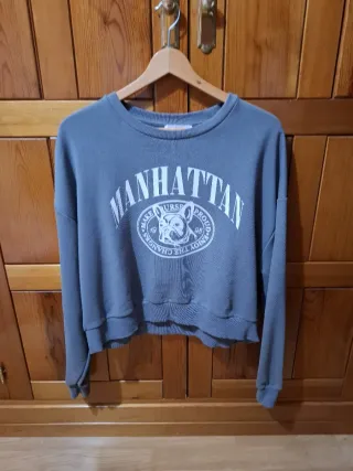 Sudadera Stradivarius gris talla M
