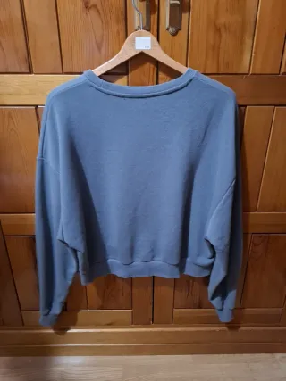 Sudadera Stradivarius gris talla M