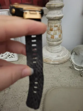 Reloj Garmin Dorado y Negro