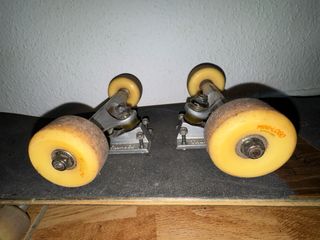 Ejes Thunder 147mm y Ruedas Minilogo 60mm abec5