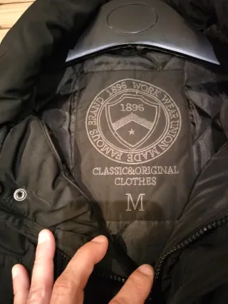 Parka hombre con capucha talla M negra