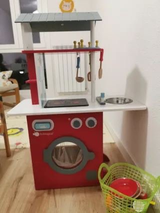 Cocina de juguete con accesorios