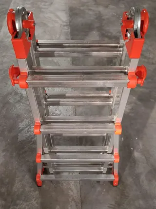 Escalera telescópica 4+4 peldaños (3,65 m)