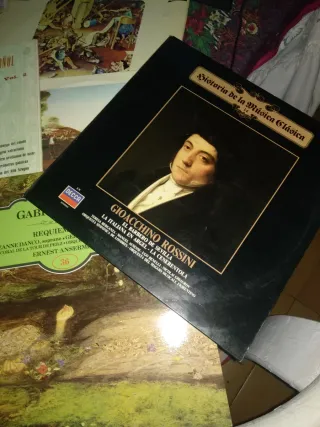 Lote 10 Vinilos Clásica y Militar