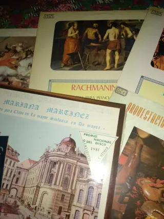 Lote 10 Vinilos Clásica y Militar